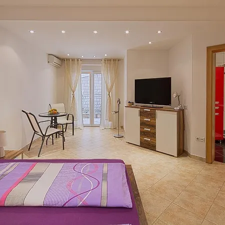 Montelux Apartment Budva